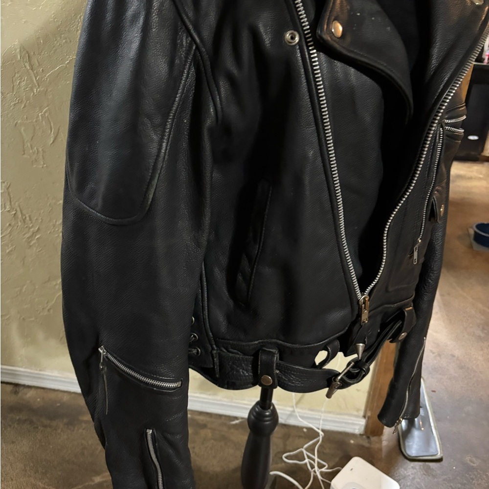 McClintock Heritage Collection Black Leather Biker Jacket. Genuine Leather. - Picture 4 of 11